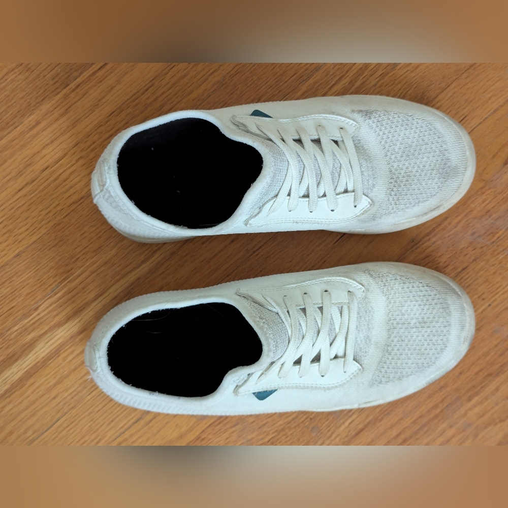 VESSI Weekend Sneaker WHITE Size 9